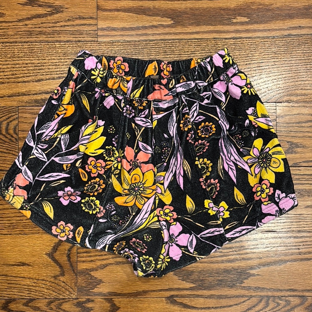 High Waist Black and Pink Floral Shorts